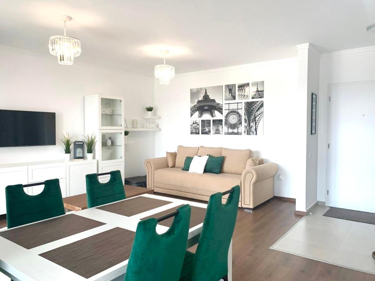 Stylish Retreat With A View In Coresi-Qualis Μπρασόβ Εξωτερικό φωτογραφία